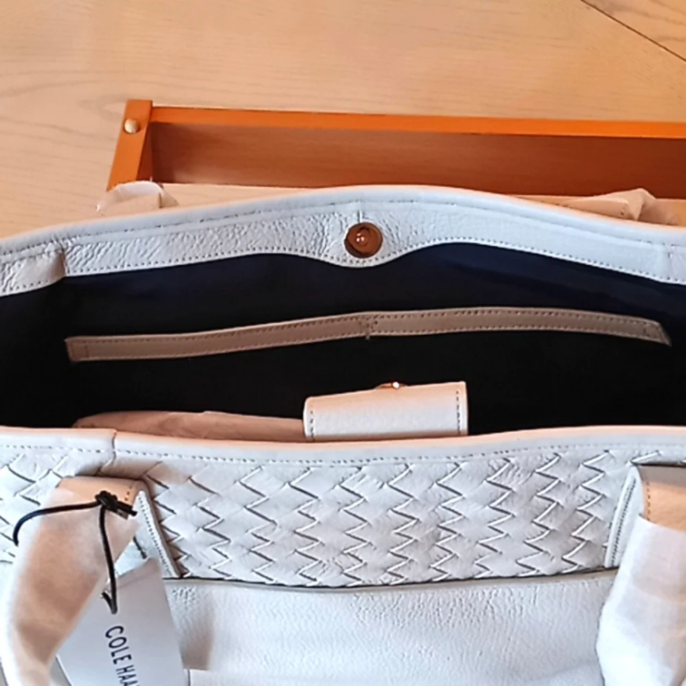 COLE HAAN Genuine Woven Detail Leather Large Tote Bag. Beige. NWT. Beautiful! - Picture 7 of 16